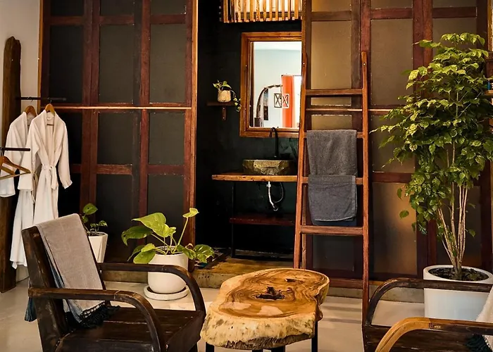 Gallery House - Artistic With Plunge Pool Siem Reap
