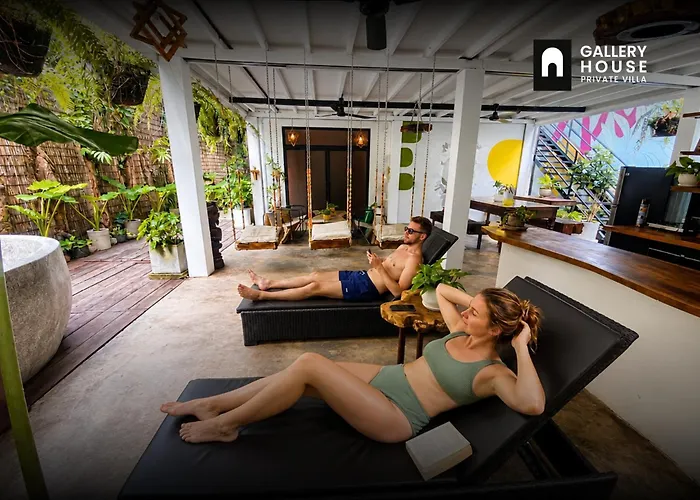 Gallery House - Artistic With Plunge Pool *